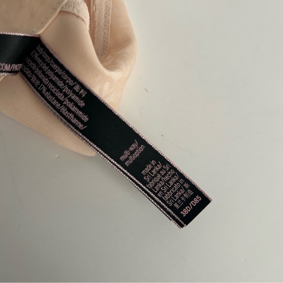 New Victoria’s Secret Multi-way Bra | Size 38D - Picture 5 of 5